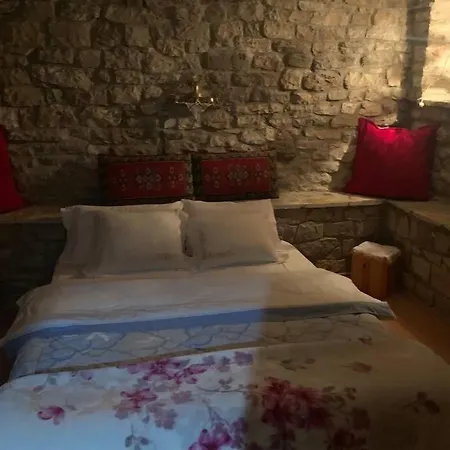 Kubeja * Gjirokastra